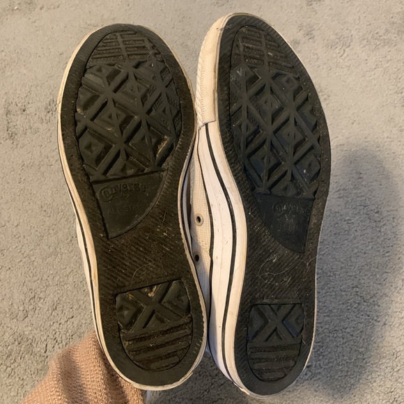 Tan Converse All Stars - Picture 4 of 6